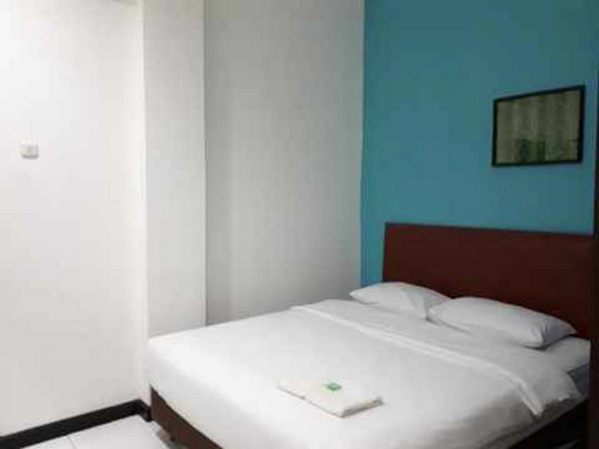Reddoorz At Hotel Rumberpon Sorong Kültér fotó